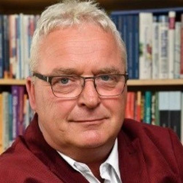 Pasfoto Robert Korsloot
